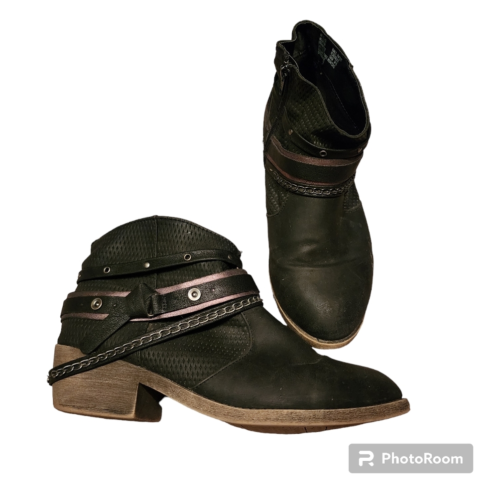 Sz 10 cowgirl ankle boots black